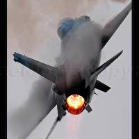F16