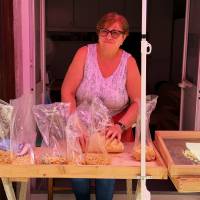 PUGLIA - MUJER ITALIANA EN BARI.