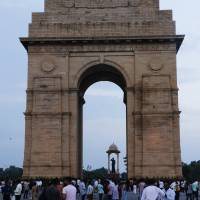 DELHI - PUERTA DE KARTAVYA.