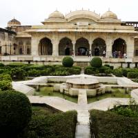 JAIPUR - PLAZA DEL FUERTE DE AMBER.