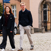 CIUDAD DE LUXEMBURGO - PAREJA DE LUXEMBURGUESES.